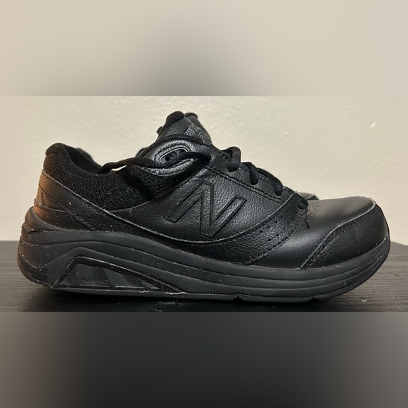🔥Like New - New balance Black 928v3 walking shoes- W size 5.5/ kids 5.5 - Picture 7 of 16
